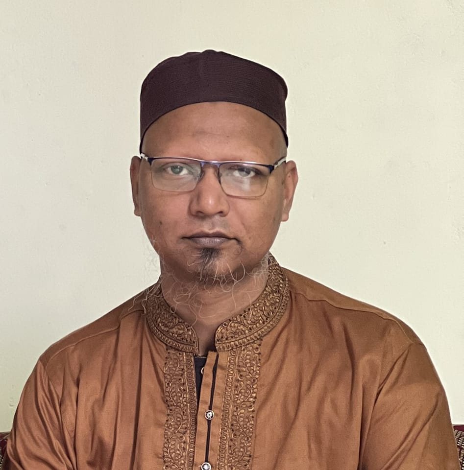 Md Mosharaf Hossain