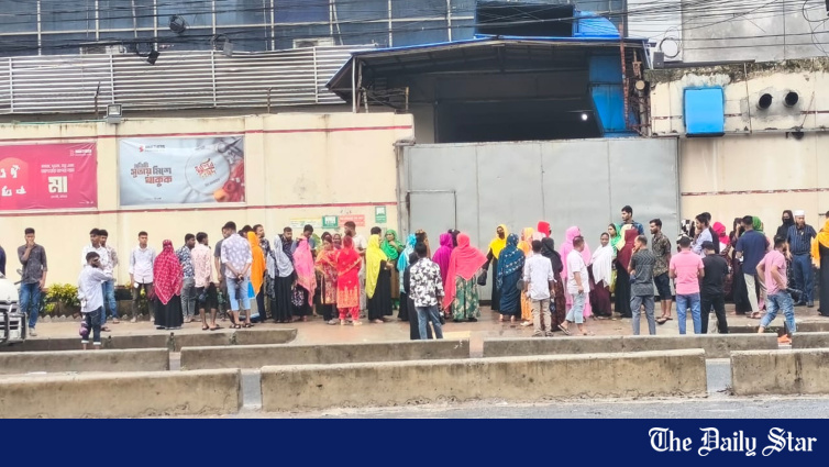 158 Factories Shut in Gazipur: Thousands of Workers Hunt for Jobs