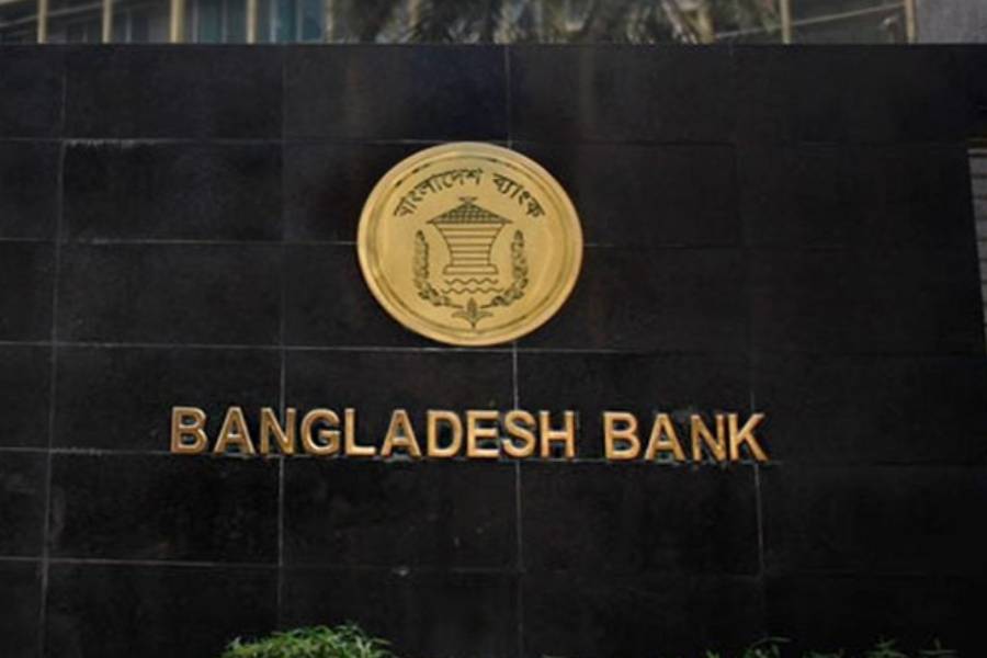Bangladesh Bank Warns Rising Defaulted Loans Creating Capital Deficits at Many Banks