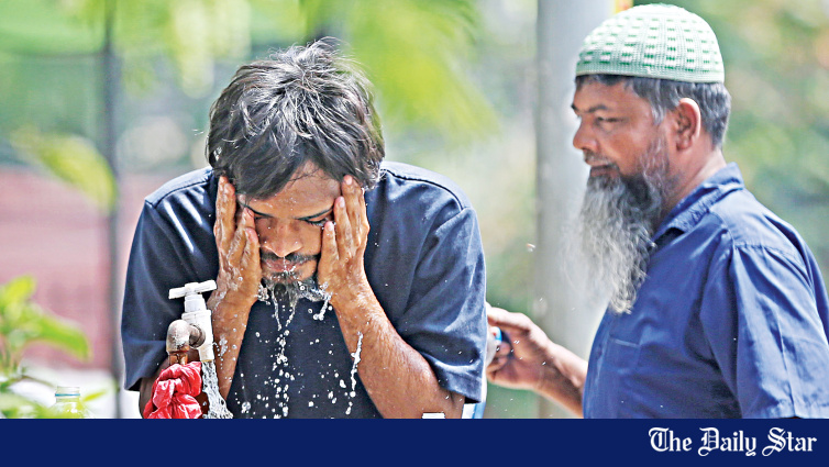 Extreme heat in Bangladesh costing 1.8 billion dollars and 465000 jobs annually according to World Bank report on heat-induced productivity losses in South Asia