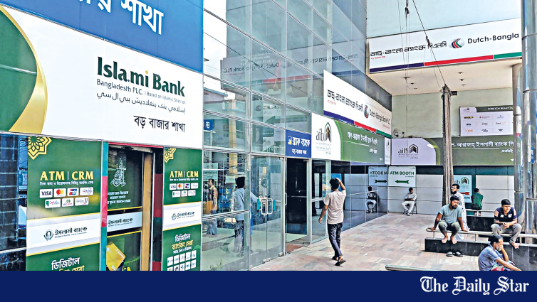 Big Shift Opens in Bangladesh Islamic Finance as Depositors Move to Conventional Banks