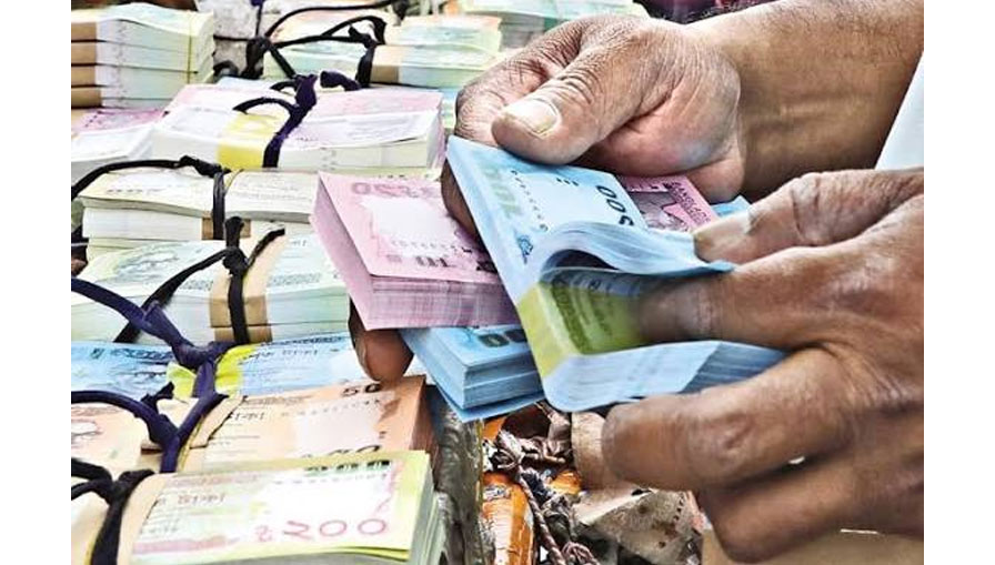 Bangladeshi taka notes symbolising money supply growth outpacing economic output