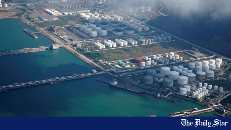Oil hits over 1-week low on hopes of boost to diplomacy in Iran war