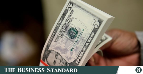 Bangladesh Remittance Dollar Rate Falls by Tk 1 in a Week to Tk 122.70