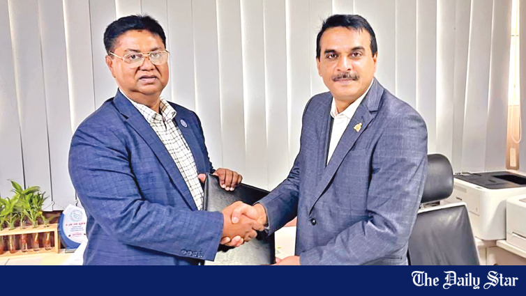 Shahjalal Islami Bank signs two participation agreements with Bangladesh Bank for green and ICT refinance schemes