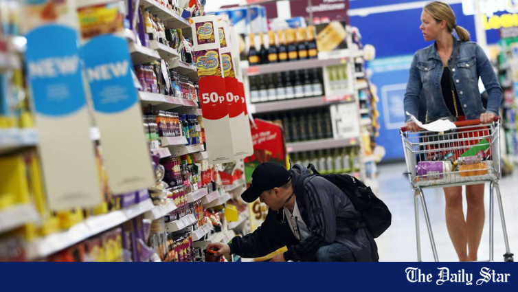 UK Consumer Confidence Tumbles 11 Points, Sharpest Fall Since Covid