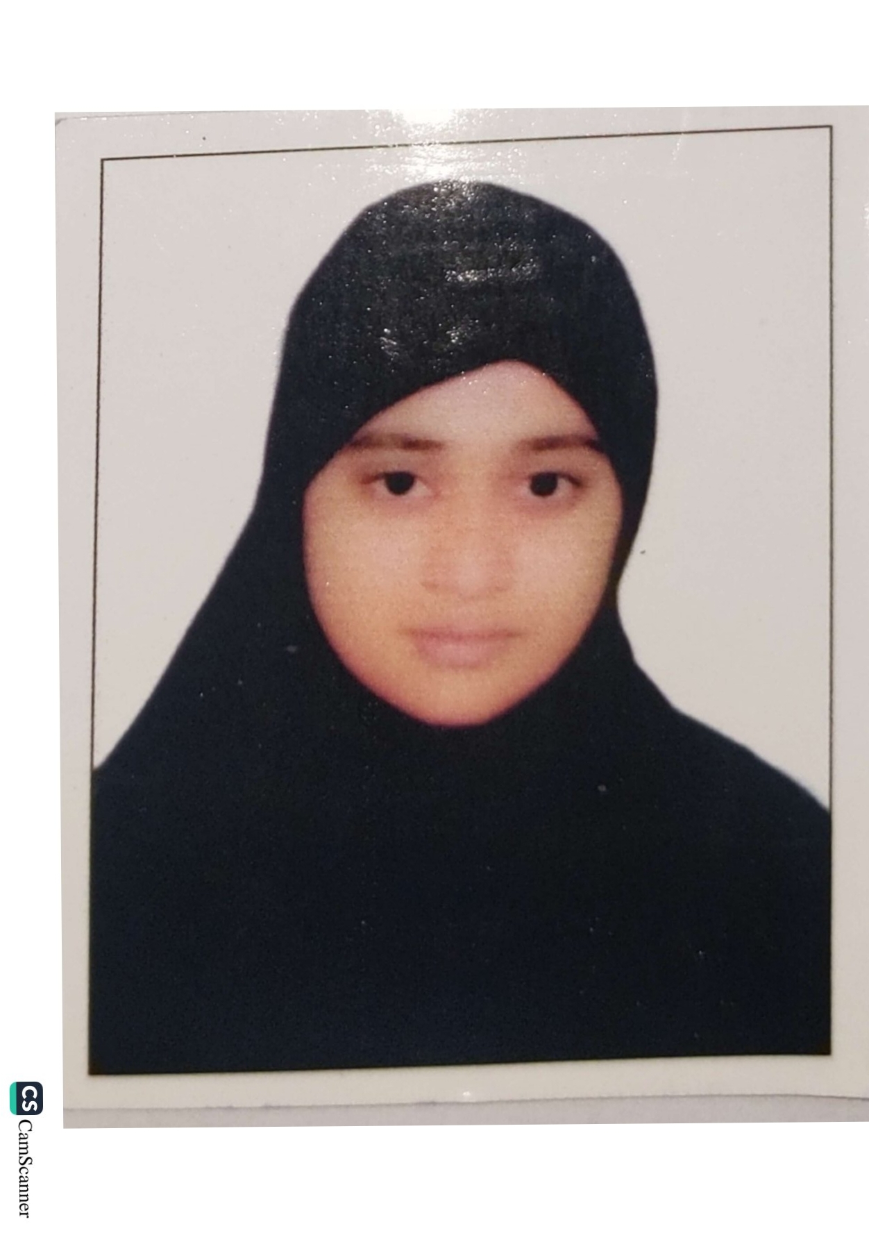 AUNIA AZAD