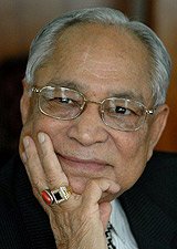 Samson H Chowdhury